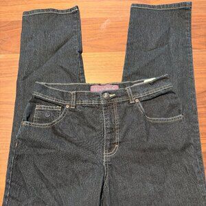 Gloria Vanderbilt Dark Wash Jeans Size 6s